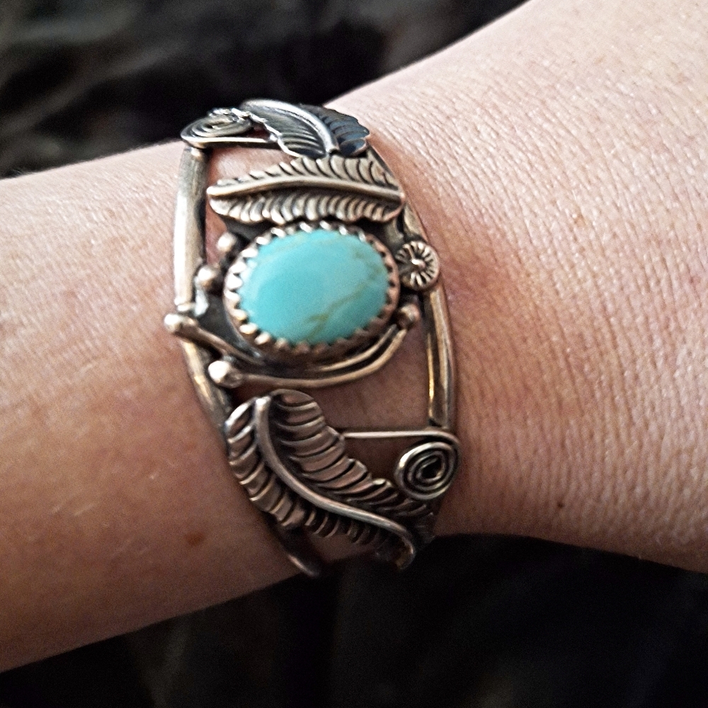 ✨️COPY! TAXCO! Sterling Silver and Howlite Turquoise Cuff Bracelet - Picture 5 of 15